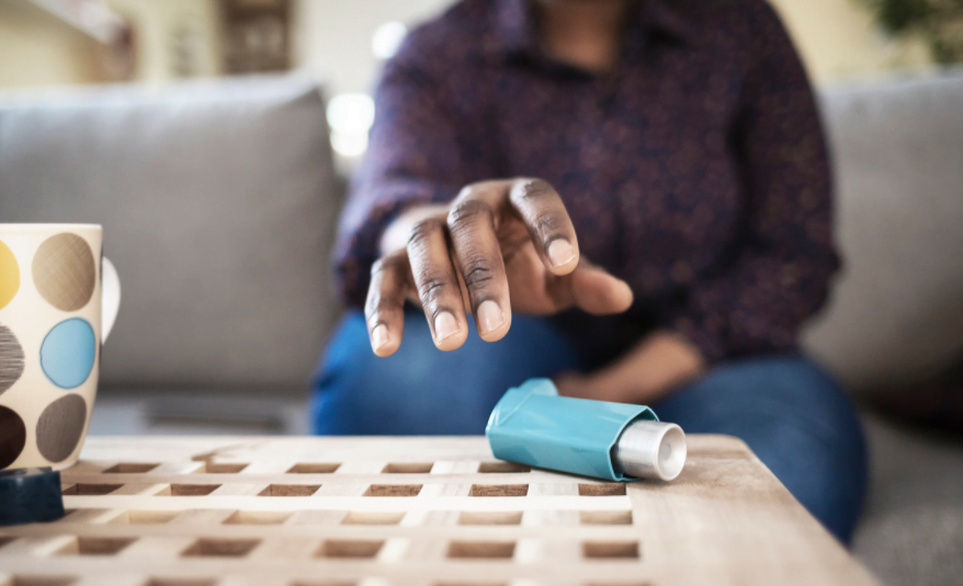 Dėl ko gali atsirasti astma?